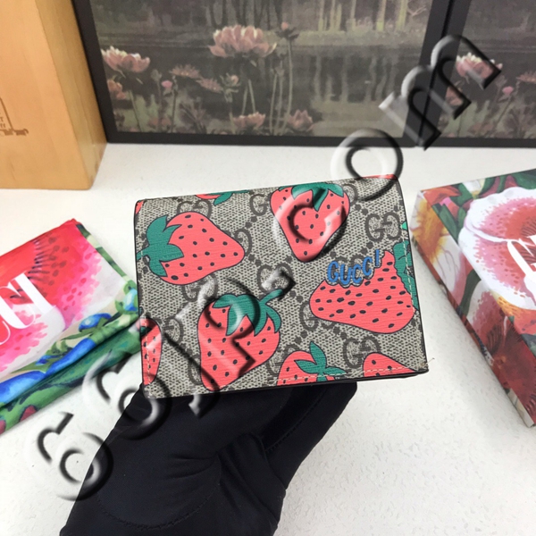 グッチ財布 レプリカ正面デザイン
